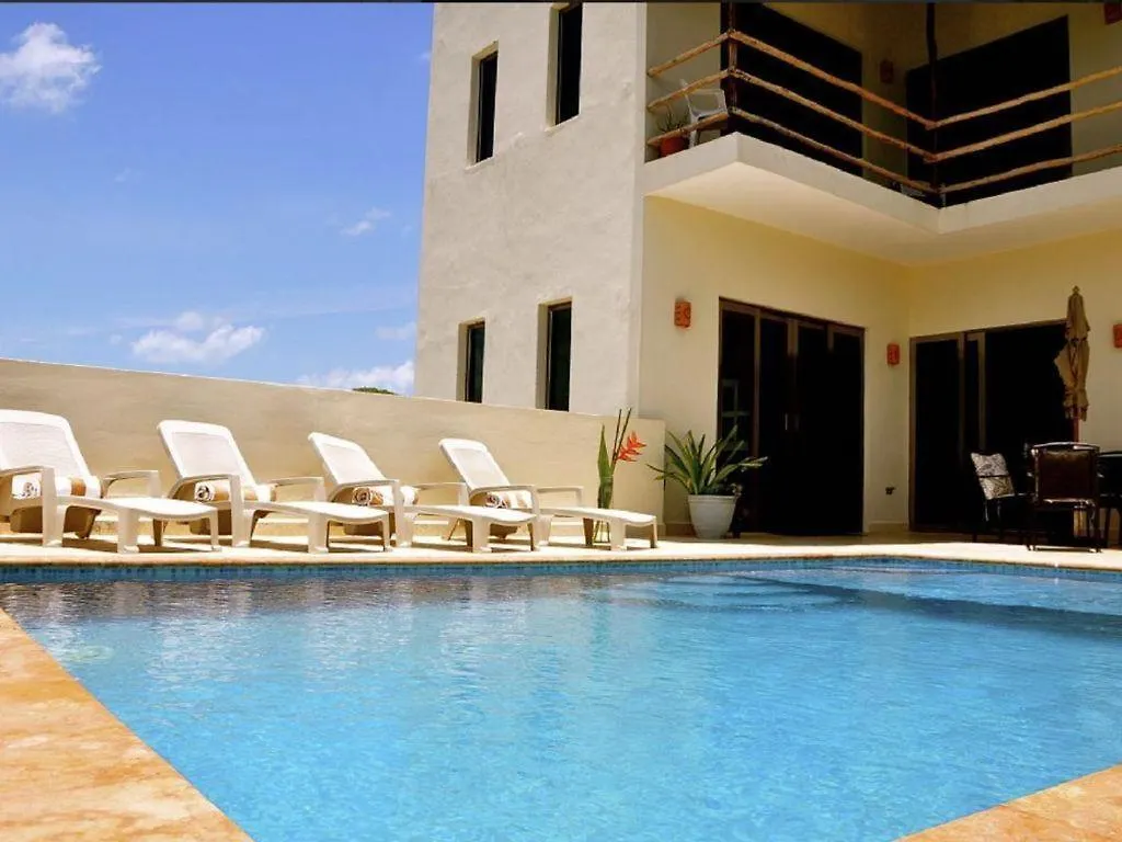 Casa Vaquero Villa Isla Mujeres